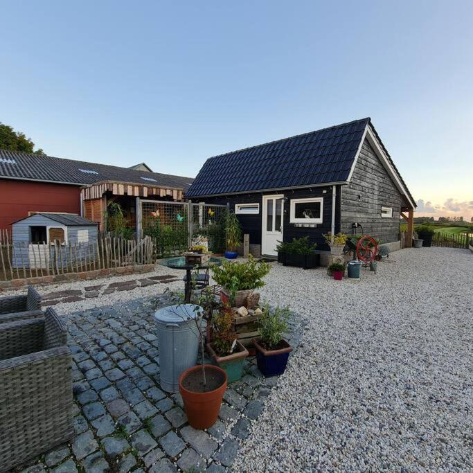 Wellness Chalet Met Jacuzzi, Sauna, Omheinde Tuin, Sint Annaland Exterior foto